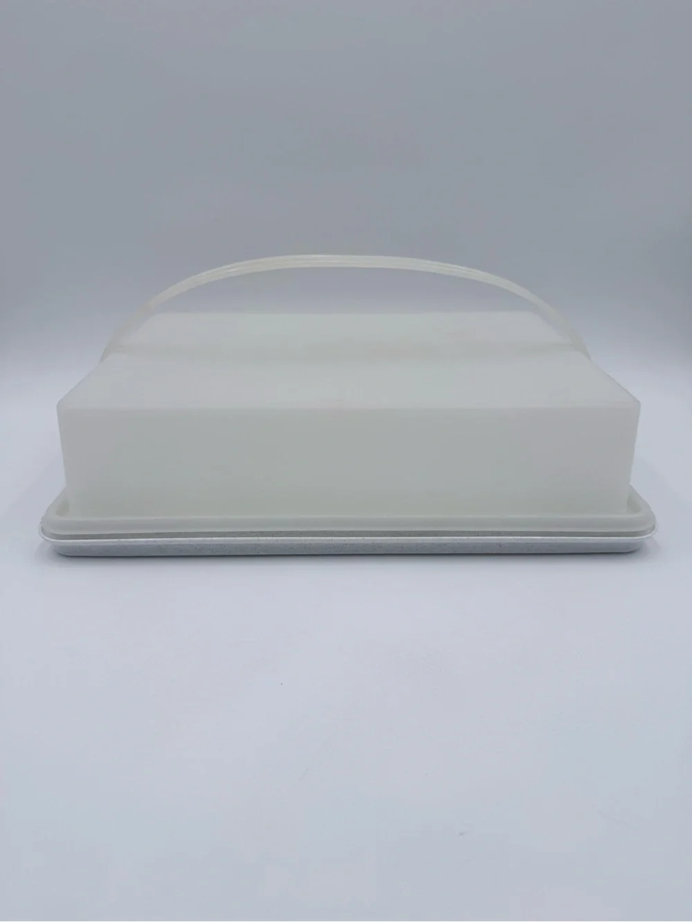 Vintage Tupperware 9x13 Rectangle Cake Taker Carrier Container Speckled Tray 622